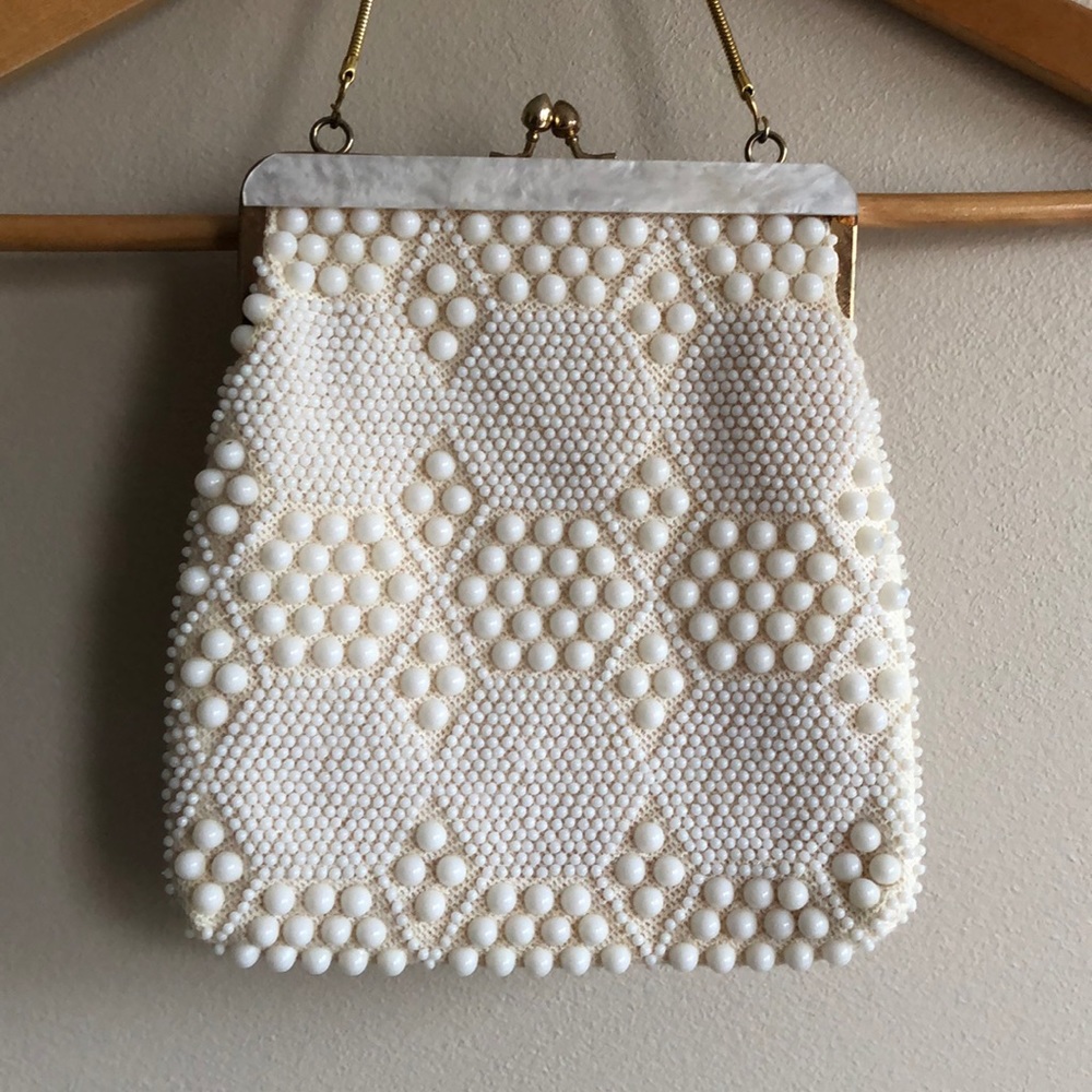 ✨Vintage Authentic Goldco Hong Kong beaded handbag